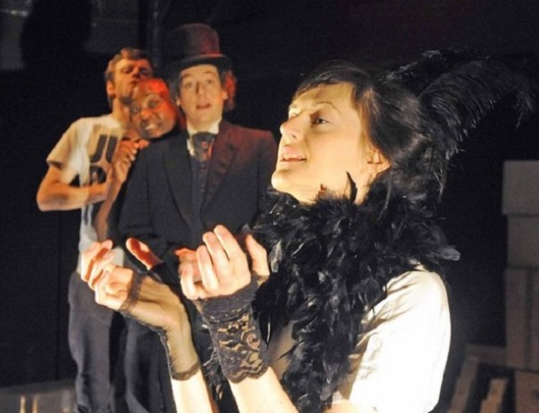 Review: Victorian In The Wall (Royal Court Theatre)