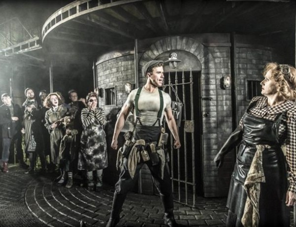 Review: Urinetown (St James Theatre)